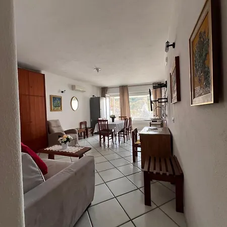 Casa Conte 2 Serrara Fontana